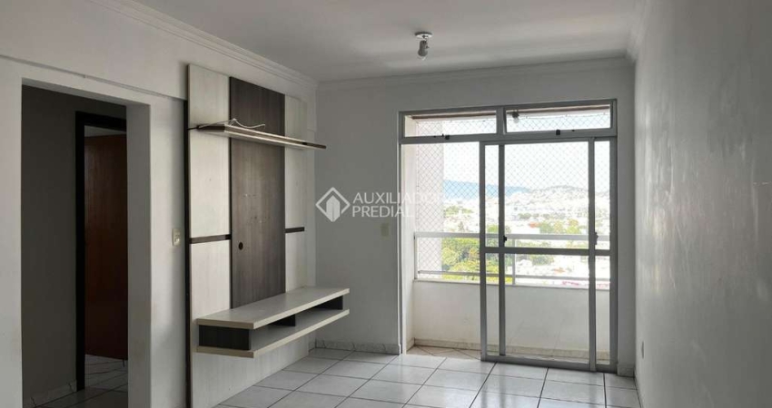 Apartamento com 3 quartos à venda na Avenida Governador Jorge Lacerda, 283, Campinas, São José