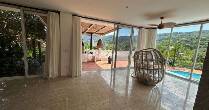Casa em condomínio fechado com 5 quartos à venda na Rua Sebastião Laurentino da Silva, 1002, Córrego Grande, Florianópolis