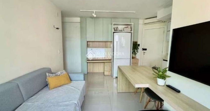 Apartamento com 2 quartos à venda na Rua General Estilac Leal, 75, Coqueiros, Florianópolis