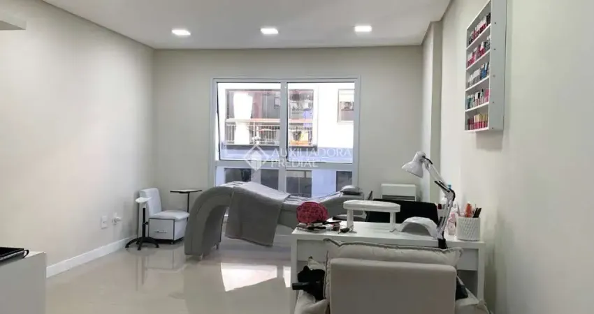 Sala comercial à venda na Rua Patrício Farias, 101, Itacorubi, Florianópolis