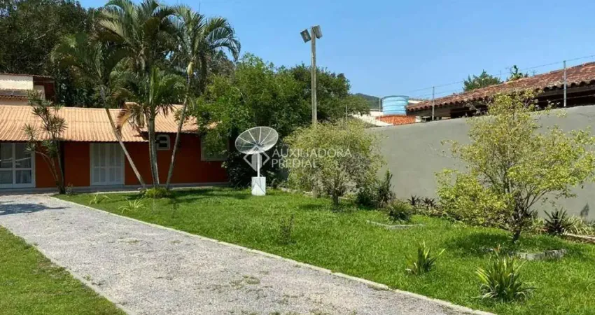 Fazenda à venda na Braulina Machado, 334, Vargem Grande, Florianópolis