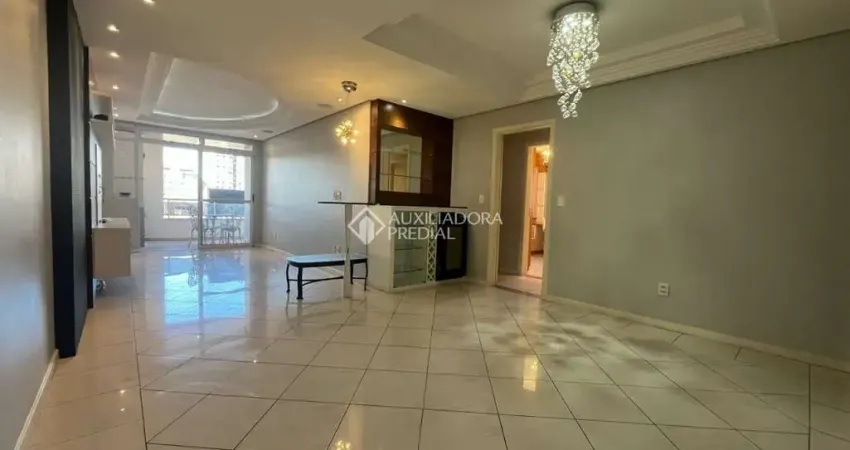 Apartamento com 3 quartos à venda na Rua Delamar José da Silva, 327, Kobrasol, São José