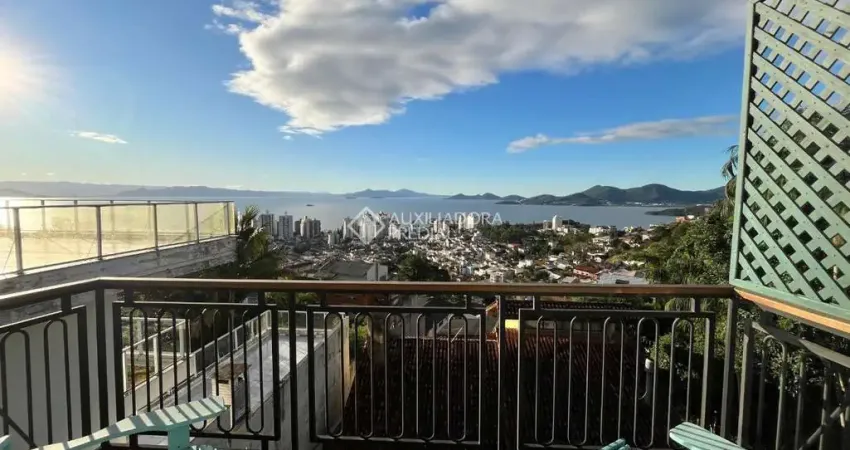 Casa com 4 quartos à venda na Avenida do Antão, 451, Centro, Florianópolis
