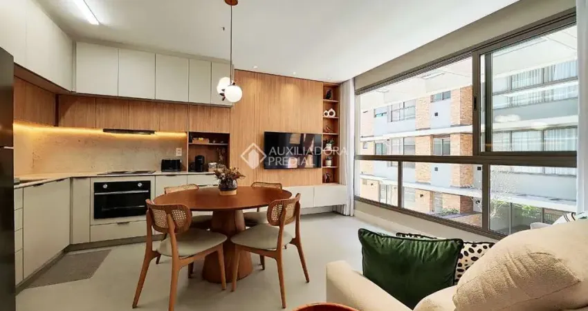 Apartamento com 1 quarto à venda na Avenida Marinheiro Max Schramm, 2679, Jardim Atlântico, Florianópolis