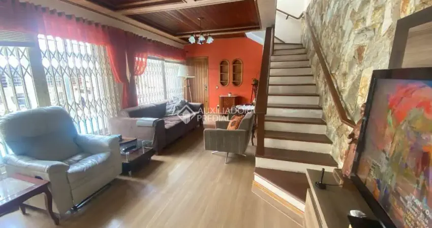 Casa com 2 quartos à venda na Rua Luiz Pasteur, 210, Trindade, Florianópolis