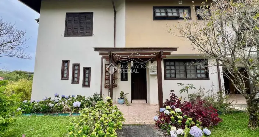 Casa em condomínio fechado com 6 quartos à venda na Rodovia Haroldo Soares Glavan, 1950, Cacupé, Florianópolis
