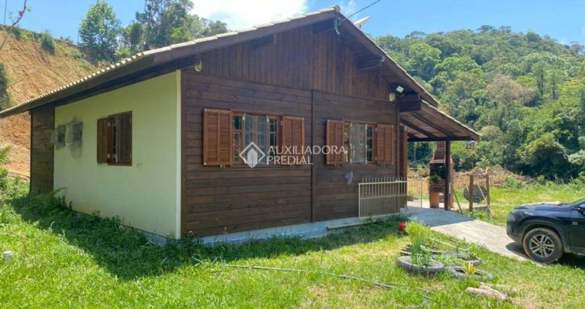Fazenda à venda na Geral Da Terceira Linha, Segunda Linha, Águas Mornas
