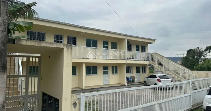 Apartamento com 2 quartos à venda na Maurilio Arthur dos Santos, 200, São Sebastião, Palhoça