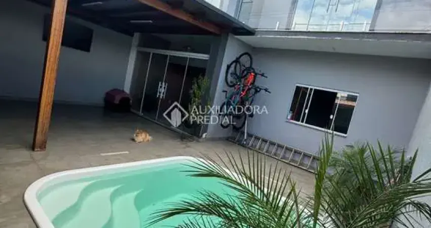 Casa com 4 quartos à venda na Das Gaivotas, 94, Vila Santana, Santo Amaro da Imperatriz