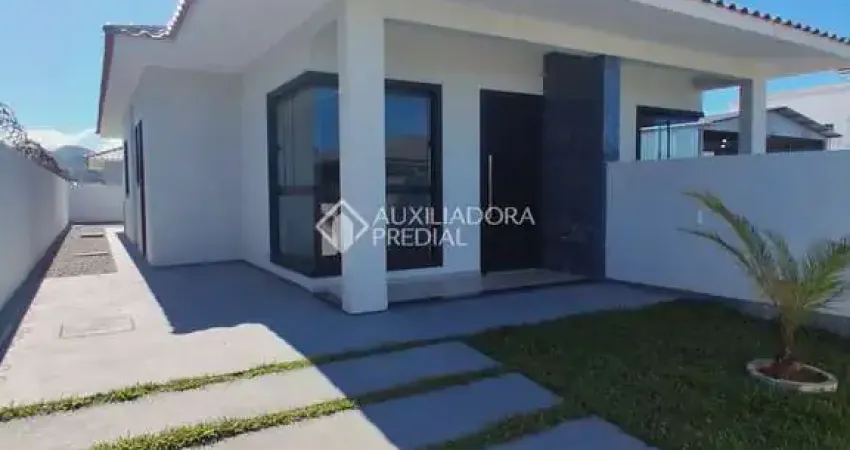 Casa com 2 quartos à venda na Ivo César Niehues, 968, Guarda do Cubatão, Palhoça