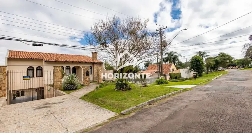 Casa com 3 quartos à venda na Rua Moyses de Oliveira, 180, Guabirotuba, Curitiba