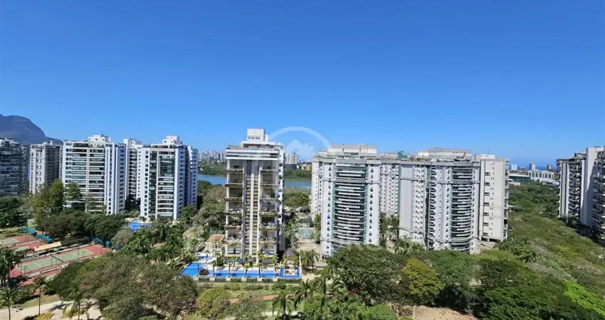 Cobertura tríplex no península condomínio  evidence sofisticação e luxo