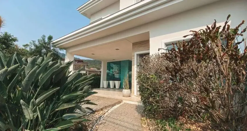 Casa com 3 quartos à venda no Saguaçu, Joinville