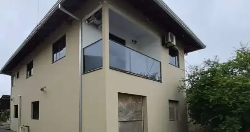 Casa com 3 quartos à venda no Guanabara, Joinville 