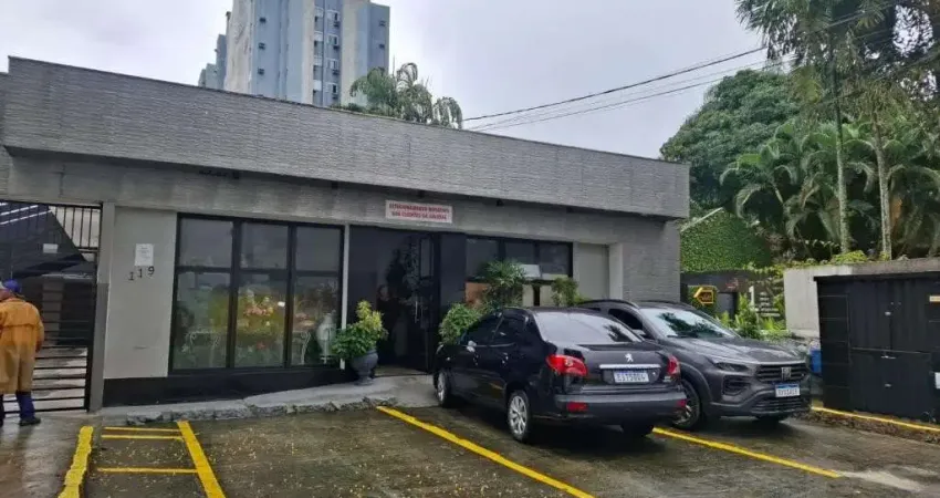 Imóvel comercial no anita garibaldi com 0 quartos para locação, 16 m²