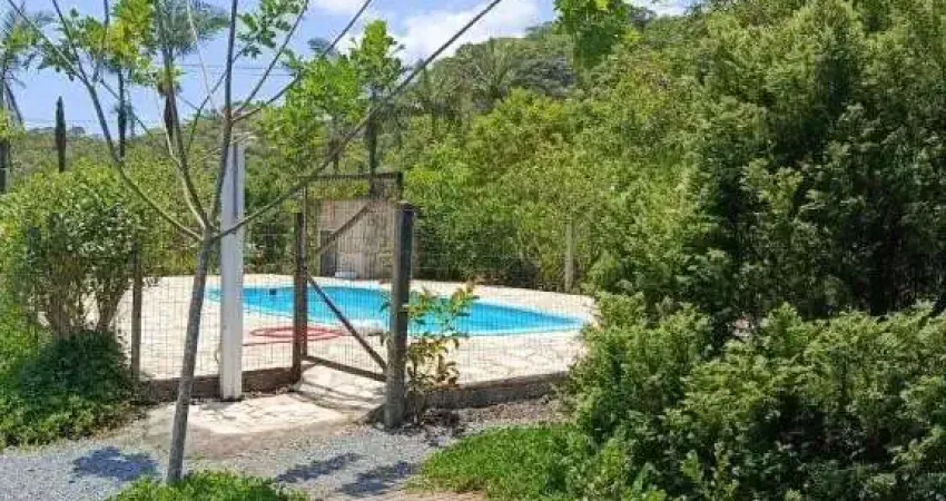 Barracão / Galpão / Depósito à venda na Vila Nova, Joinville