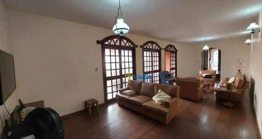 Casa à venda, 272 m² por R$ 1.300.000,00 - São Sebastião - Uberaba/MG