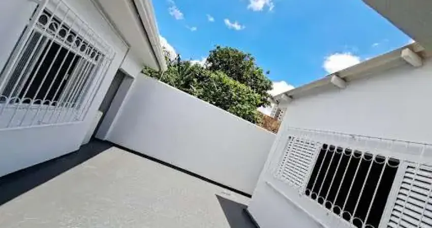 Casa com 6 dormitórios, 212 m² - venda por R$ 630.000,00 ou aluguel por R$ 4.000,00 - Estados Unidos - Uberaba/MG