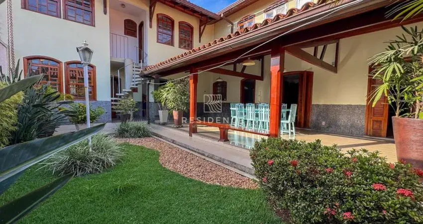 Casa com 4 quartos à venda no Jardim Amália, Volta Redonda