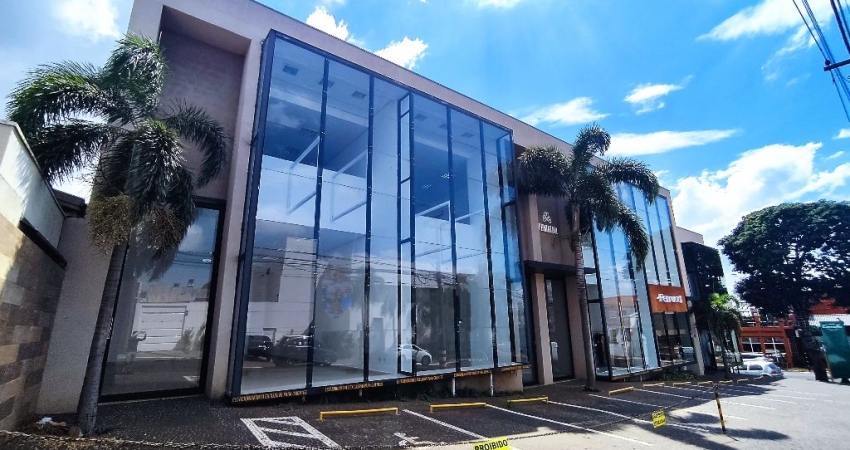 Salão disponível para locação na Vila Universitária em Bauru-SP