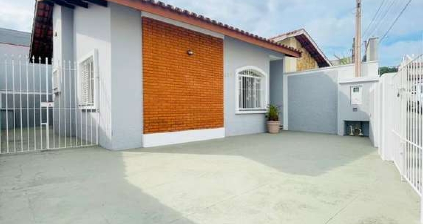 Casa para Venda em Atibaia, Jardim Alvinópolis, 2 dormitórios, 1 banheiro