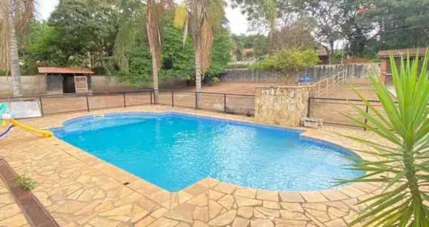 Casa para Venda em Atibaia, Caetetuba, 2 dormitórios, 1 suíte
