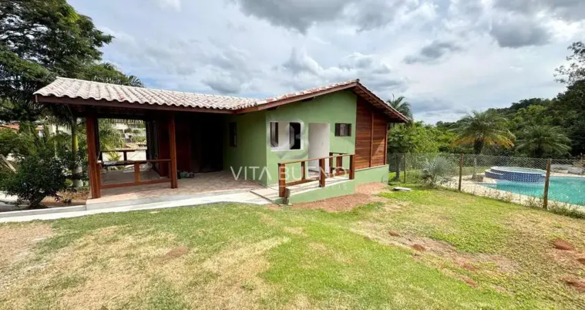 Casa para Venda em Atibaia, Condomínio Chácara Pedra Grande, 2 dormitórios, 1 suíte, 2 banheiros, 4 vagas
