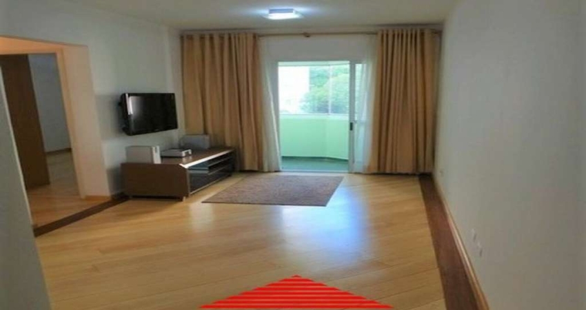 Lindo apartamento a 1,5 Km do Metrô Praça da Árvore.