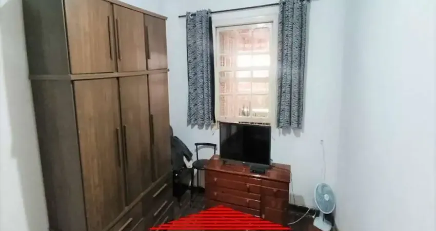 Casa térrea próximo ao metrô Saude!