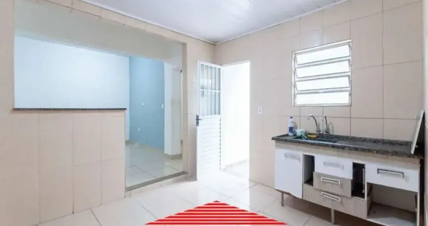Casa com 2 quartos à venda na Rua Labatut, 1007, Ipiranga, São Paulo