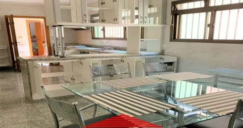 Casa com 3 quartos à venda na Rua Vinte e Quatro de Outubro, 25, Vila Dom Pedro I, São Paulo