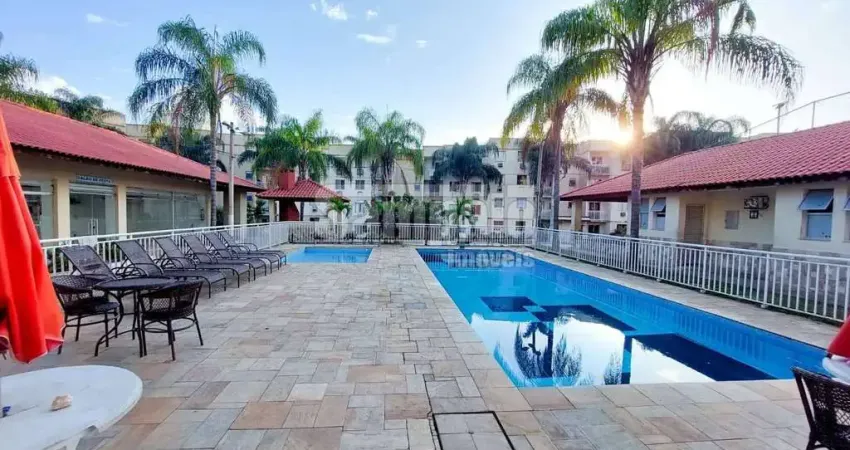 Excelente apartamento de 2 quartos reformado - Cond Parque dos Sonhos próximo ao Detran da Est do Mendanha
