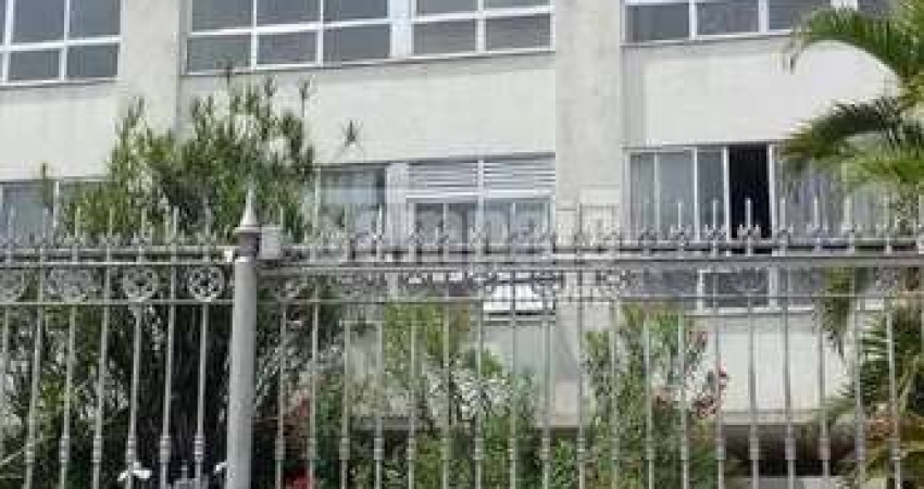 Amplo Apartamento para venda com 3 quartos - Campo Grande com 94m²