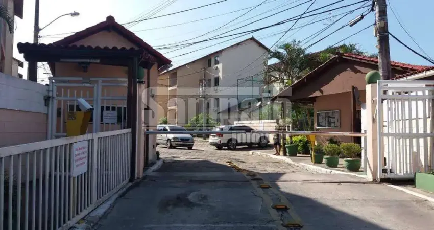 Apartamento de 2 quartos no 1º andar, vazio no condomínio vivendas das oliveiras