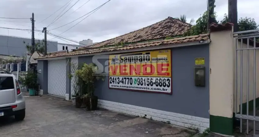 Linda casa linear de 105m² de 02 quartos, no centro de campo grande