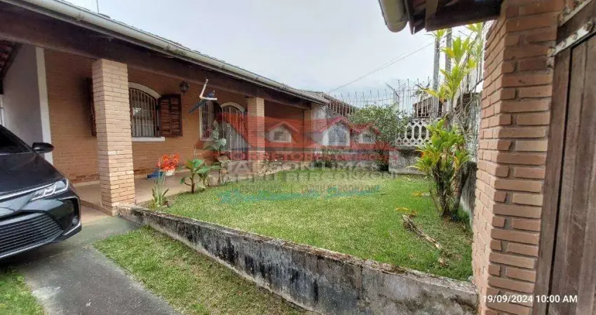 Porto Novo- Caraguatatuba/SP- casa térrea com 02 dormitórios + edícula. Lado praia!