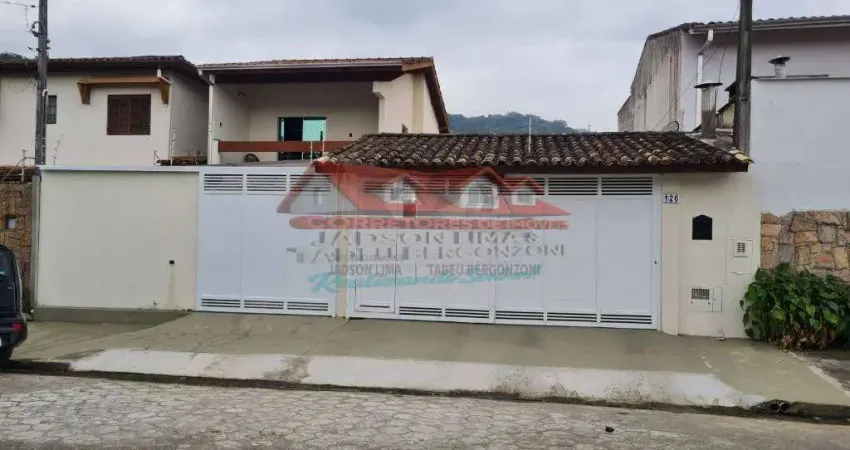 Sobrado reformado, com 03 quartos ( sendo 02 suítes)- Estrela D&amp;apos;Alva- Caraguatatuba/SP
