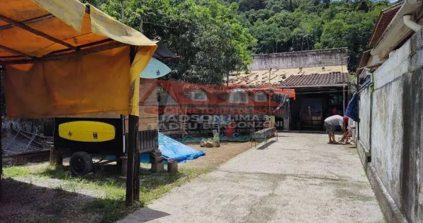 Casa com 4 quartos à venda no Centro, Caraguatatuba 