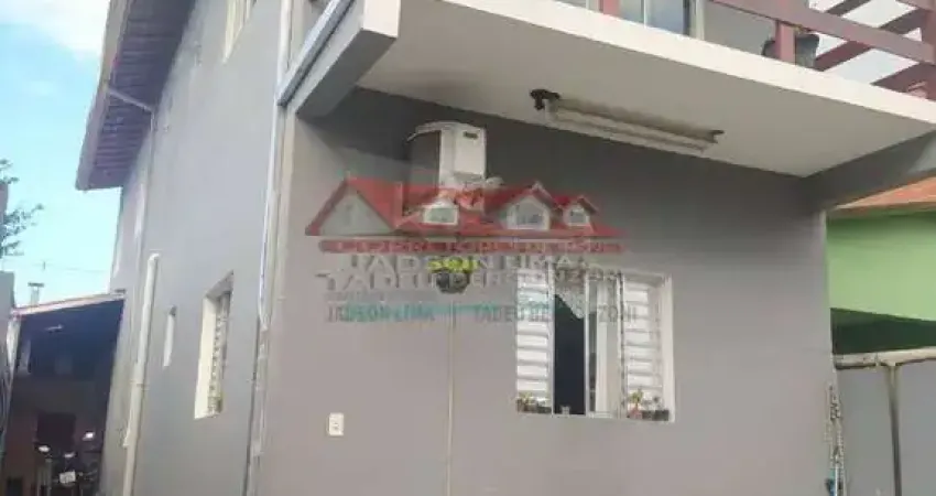 Excelente sobrado com 03 dormitórios no Perequê-Mirim- Caraguatatuba