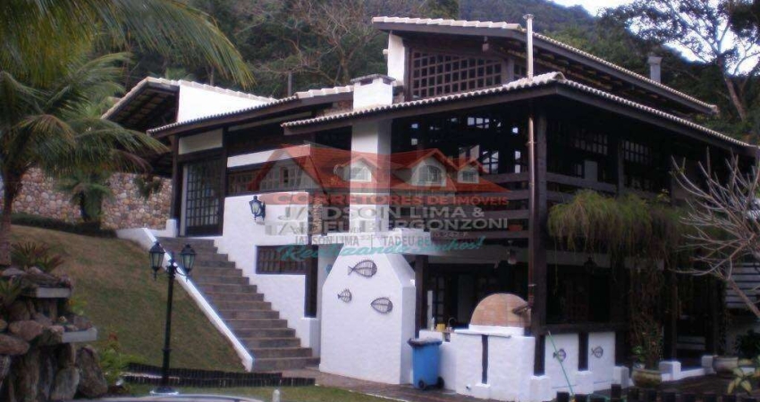 Casa na Praia de Guaecá - Portal do Carmo - São Sebastião