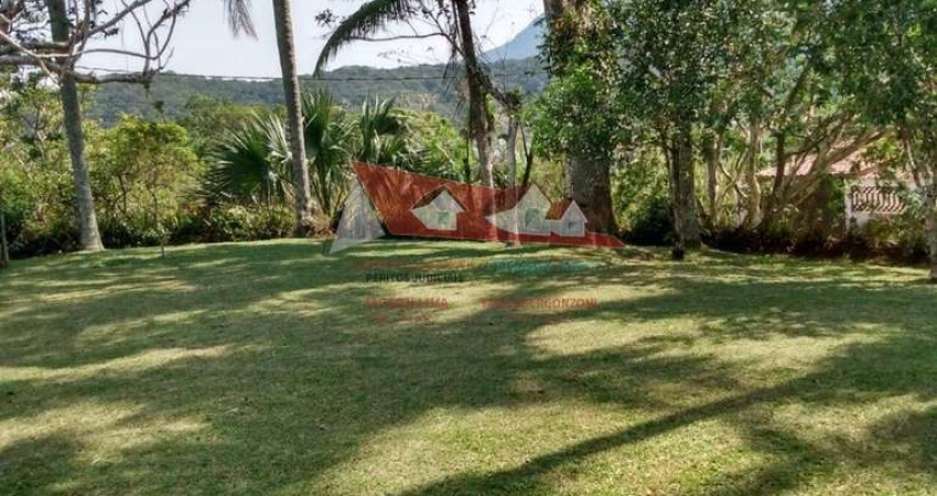 Maravilhoso terreno, totalmente plano e pronto para construir!
