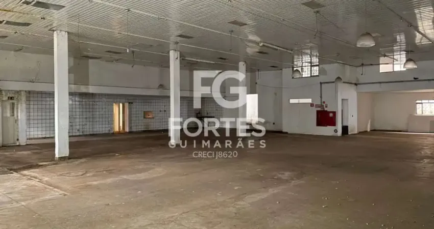 Salão com 168 m² de área construída no Bairro Ipiranga!