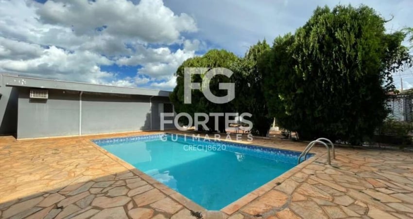 Casa com 4 Quartos de 210m² no Bairro Ribeirânia