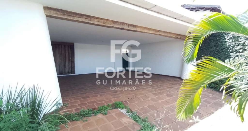 Casa comercial para locação de 367,85² de construção com Area total de 620m²