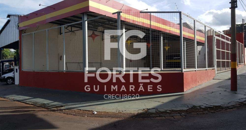 Imóvel comercial com 221,17m² de construção com ótima localização