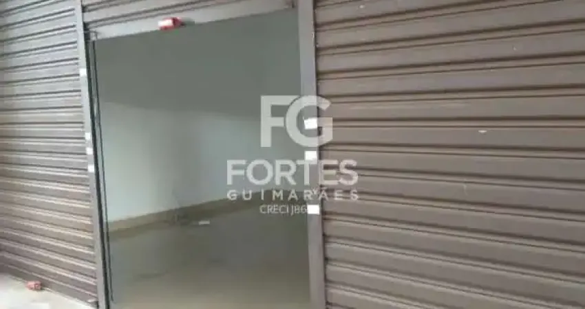 Loja comercial com 106,93 mais estacionamento para locação no Centro