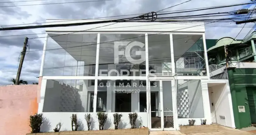 Imóvel comercial sobrado com 364m², sendo salão na entrada com pé direito duplo + mezanino, no boulevard;