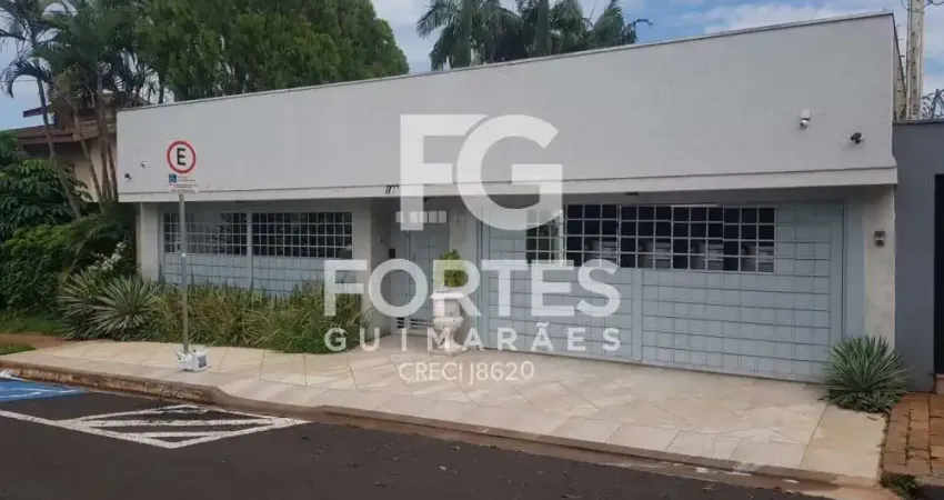 Imóvel Comercial 450m² com 15 salas, ideal para clinicas mas atende outras atividades, localizado no bairro Alto Da Boa Vista, entre as avenidas João Fiusa e Independência;