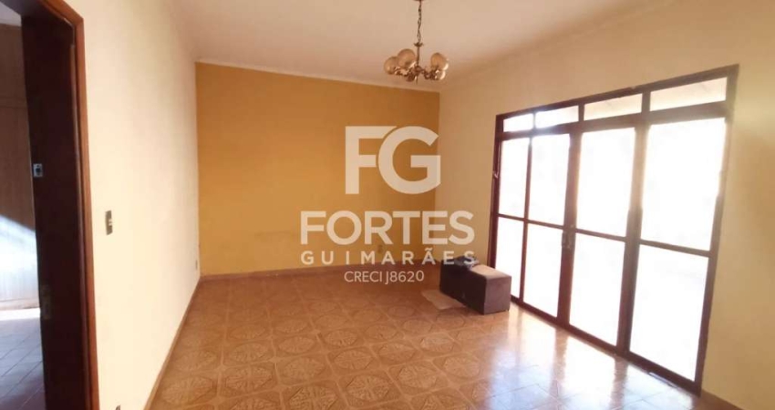 Casa com 3 Quartos de 186 m² de área construída no Bairro Parque dos Bandeirantes!