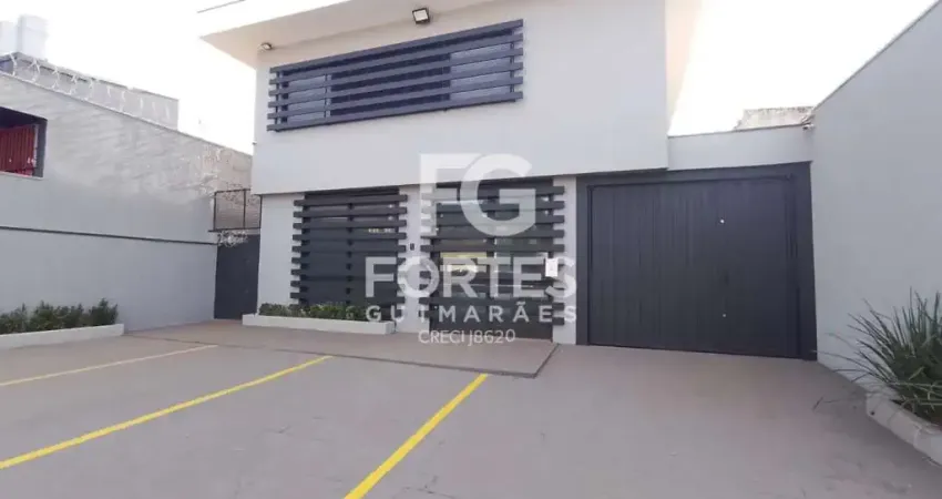 Casa Comercial com 7 Quartos de 460 m² de área construída no Bairro Alto da Boa Vista!